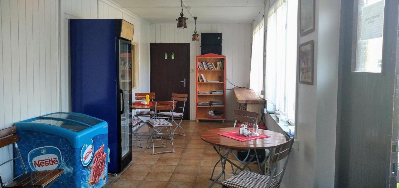 Retro Kemp Pod Boubinem Horni Vltavice Exterior photo