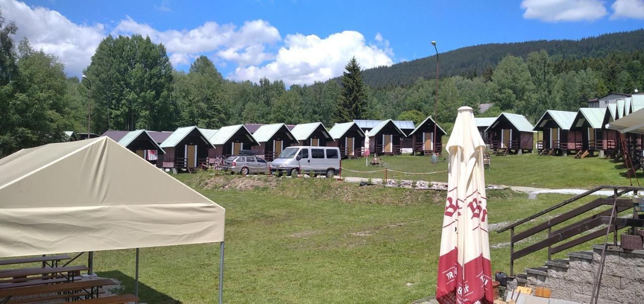 Retro Kemp Pod Boubinem Horni Vltavice Exterior photo